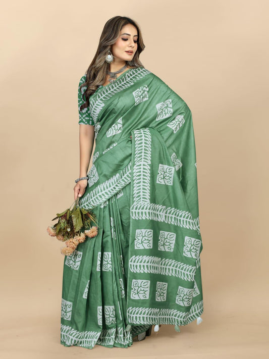 Green block Cotton Chanderi Batik Printed Saree - Laxmisaree.com